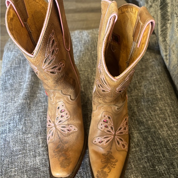 Elegant Tan Butterfly Embroidered Heeled Boots - Picture 1 of 8